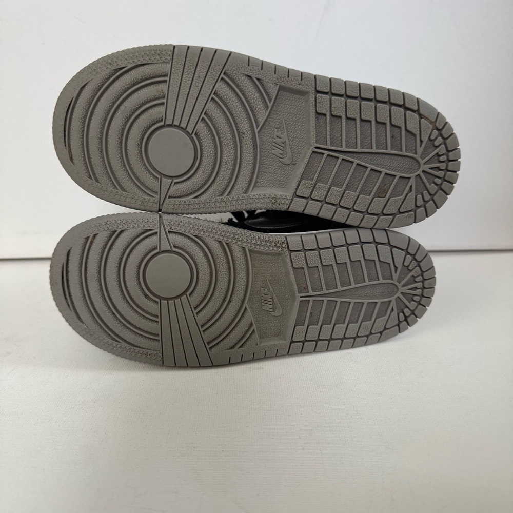 Toddler Nike Jordan 1 Retro High OG Satin Shadow Sneakers silver/black Size 10 - Picture 8 of 16